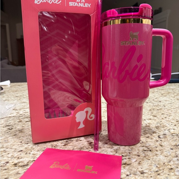 Stanley Icon Barbie Limited Edition Pink Tumbler - Picture 4 of 5